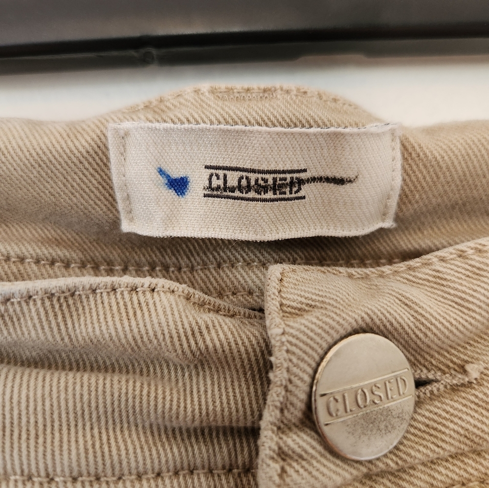 Closed Made In Italy Khaki Colored Jeans Size 31 - Picture 2 of 7